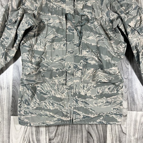 All-Purpose Parka MEDIUM Environmental Camouflage, APECS, USAF Tiger Stripe - Picture 3 of 11